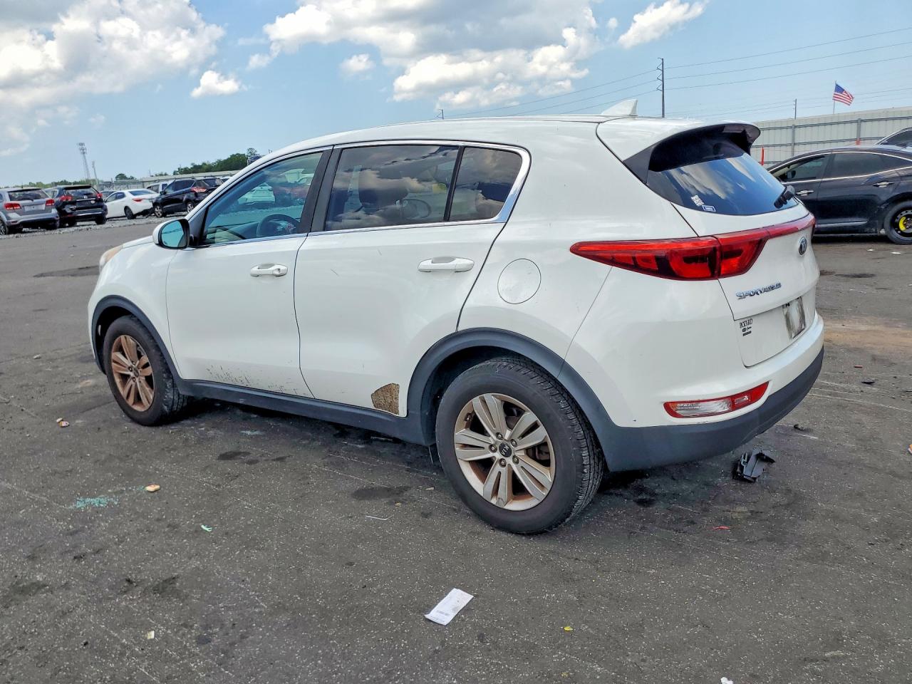 2017 KIA SPORTAGE LX