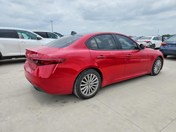 2022 ALFA ROMEO GIULIA RWD