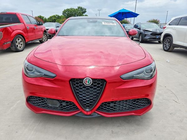 2022 ALFA ROMEO GIULIA RWD