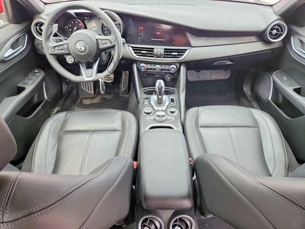 2022 ALFA ROMEO GIULIA RWD