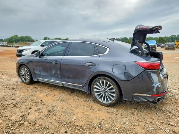 2017 KIA CADENZA