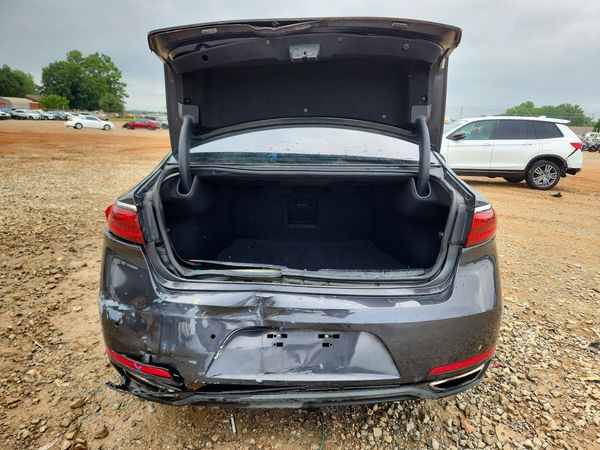 2017 KIA CADENZA