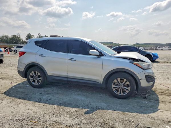 2016 HYUNDAI SANTA FE Base