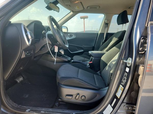 2021 KIA SOUL LX, S, X-Line