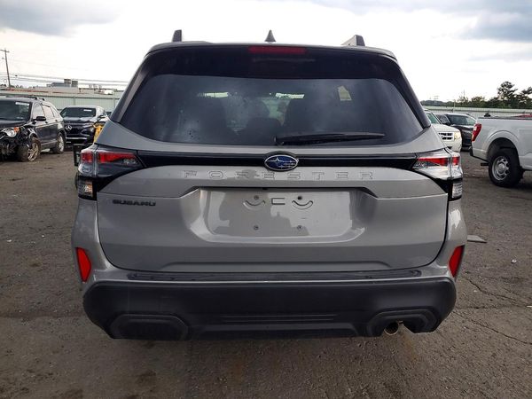 2025 SUBARU FORESTER Limited Base