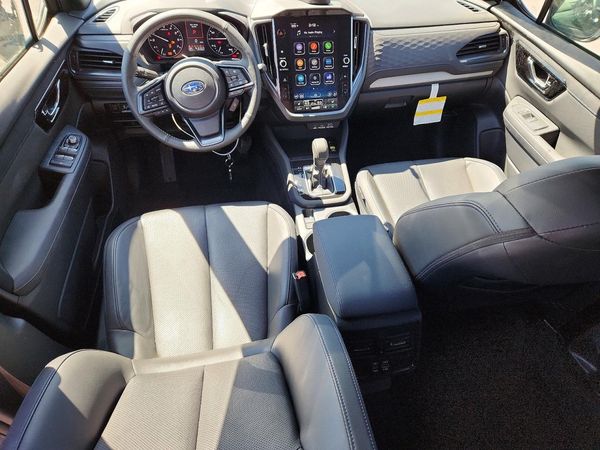 2025 SUBARU FORESTER Limited Base