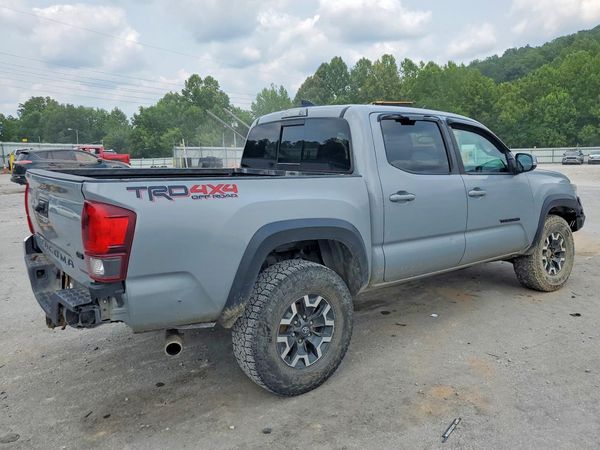 2019 TOYOTA TACOMA SR5
