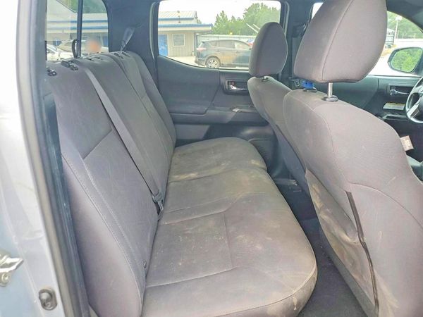 2019 TOYOTA TACOMA SR5