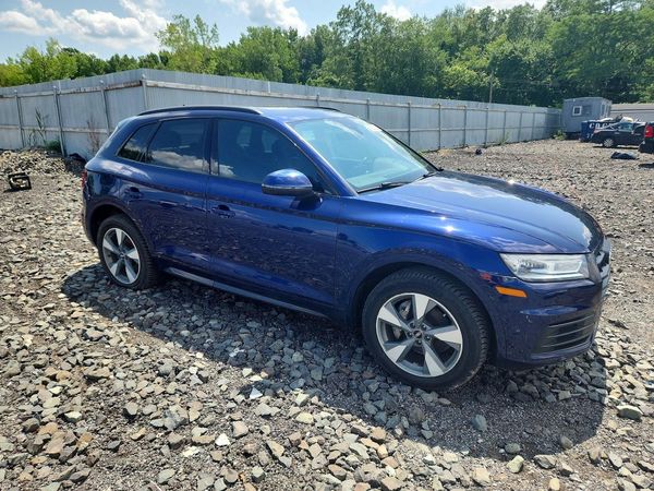 2020 AUDI Q5 quattro Premium