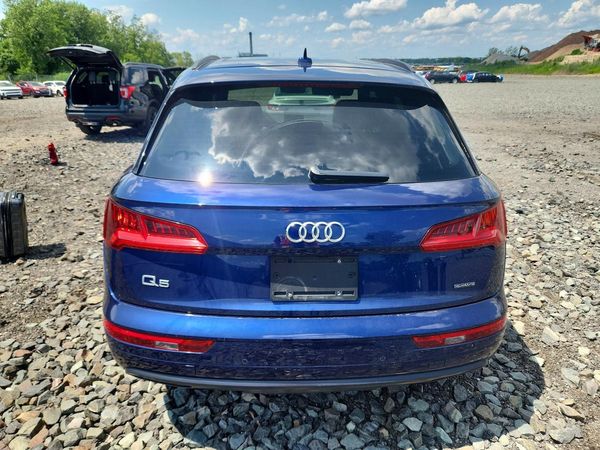 2020 AUDI Q5 quattro Premium