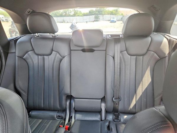 2020 AUDI Q5 quattro Premium