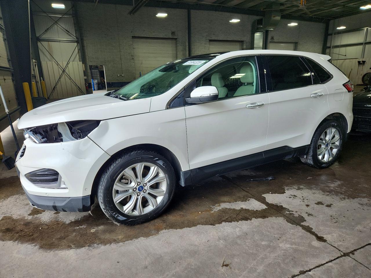 2021 FORD EDGE Titanium