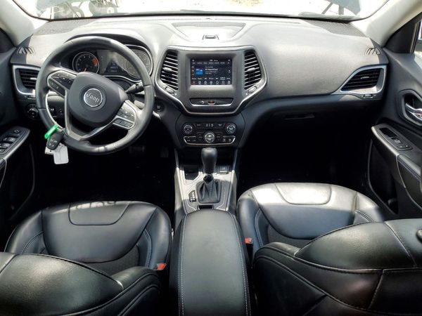 2019 JEEP CHEROKEE LATITUDE PLUS FWD