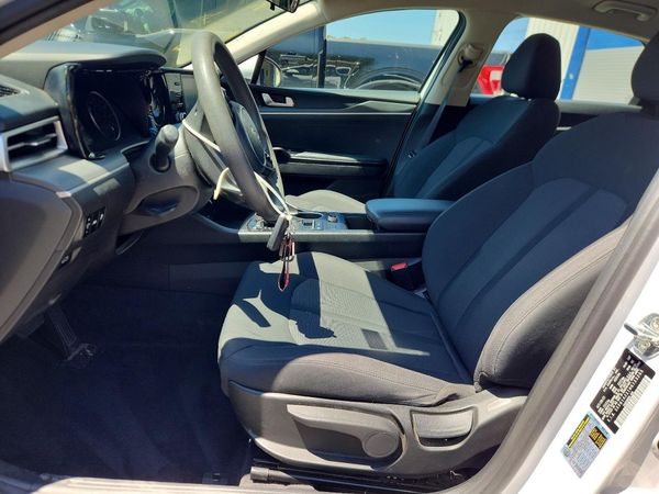 2022 KIA K5 LXS