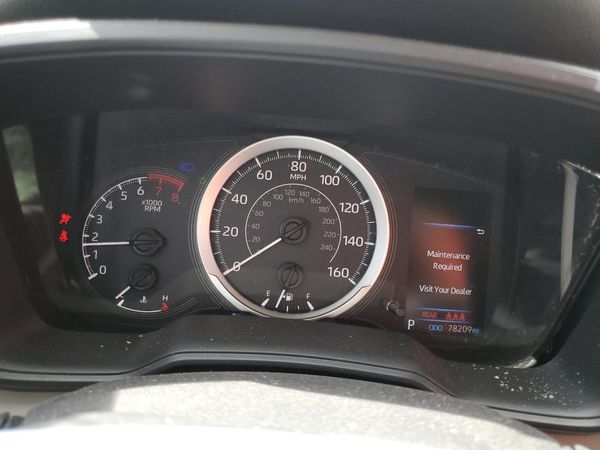 2021 TOYOTA COROLLA
