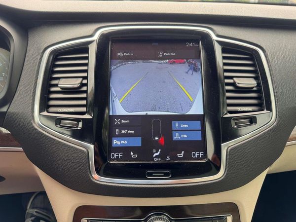 2016 VOLVO XC90