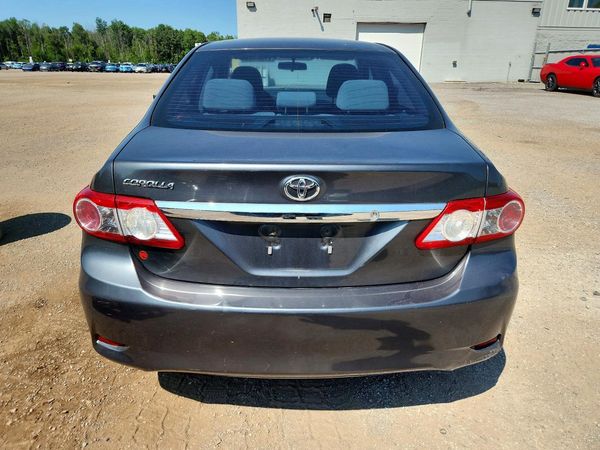 2012 TOYOTA COROLLA