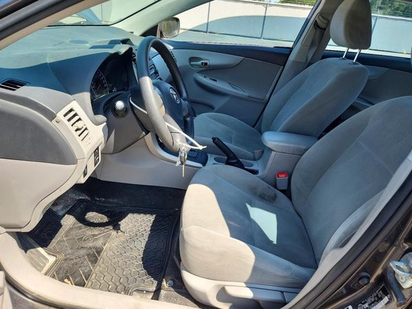 2012 TOYOTA COROLLA