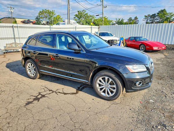 2016 AUDI Q5 quattro Premium Plus