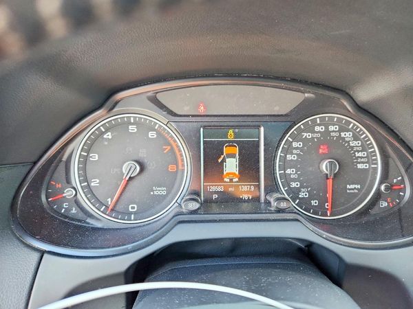 2016 AUDI Q5 quattro Premium Plus