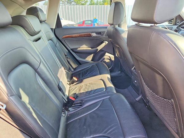 2016 AUDI Q5 quattro Premium Plus