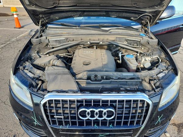 2016 AUDI Q5 quattro Premium Plus