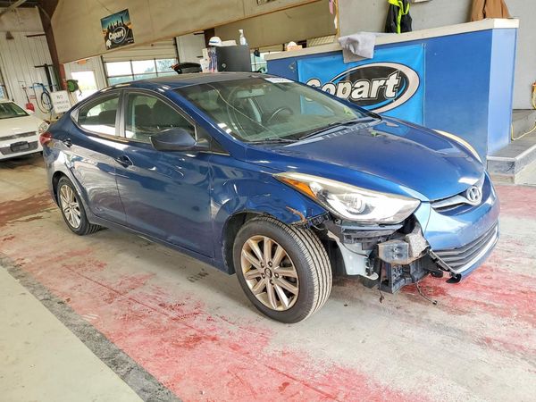 2015 HYUNDAI ELANTRA
