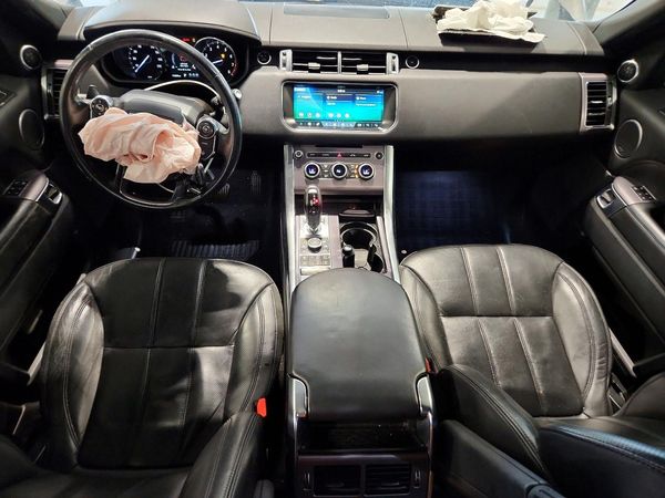2017 LAND ROVER RANGE ROVER SPORT