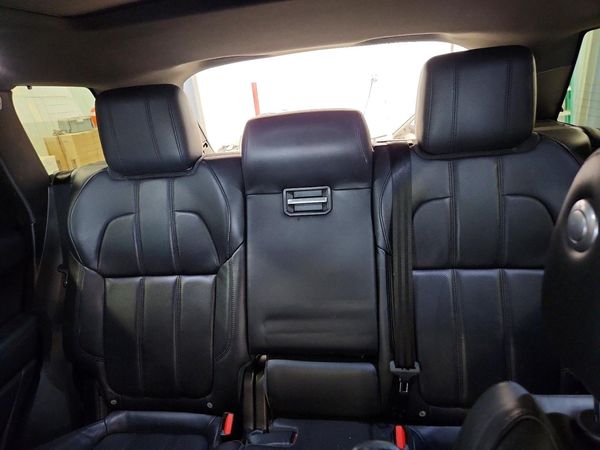 2017 LAND ROVER RANGE ROVER SPORT