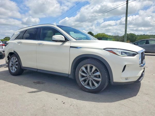 2021 INFINITI QX50 Essential