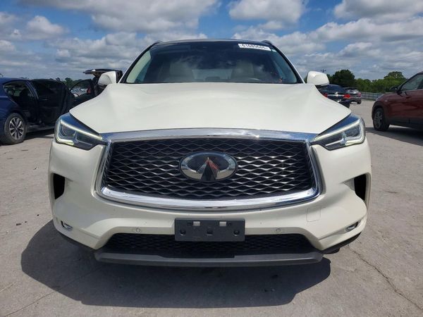 2021 INFINITI QX50 Essential