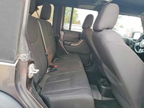 2017 JEEP WRANGLER UNLIMITED SPORT 4X4