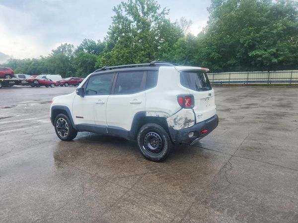 2015 JEEP RENEGADE TRAILHAWK 4X4