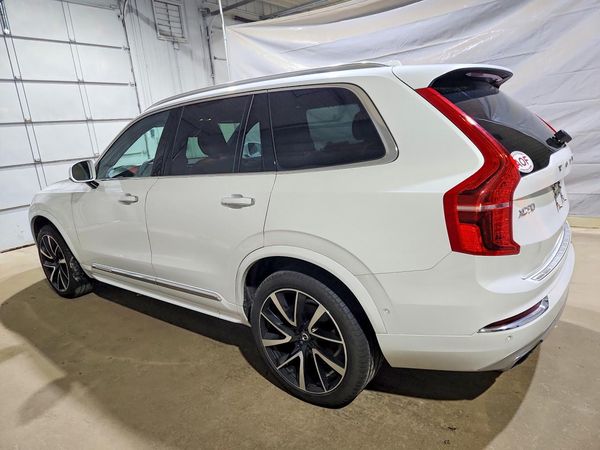2019 VOLVO XC90 Inscription