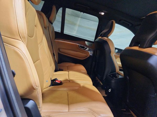 2019 VOLVO XC90 Inscription