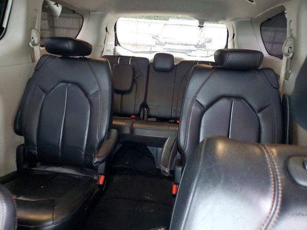 2019 CHRYSLER PACIFICA
