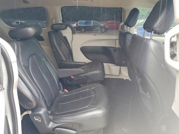 2019 CHRYSLER PACIFICA