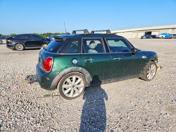 2015 MINI COOPER
