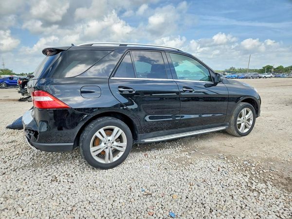 2015 MERCEDES-BENZ ML