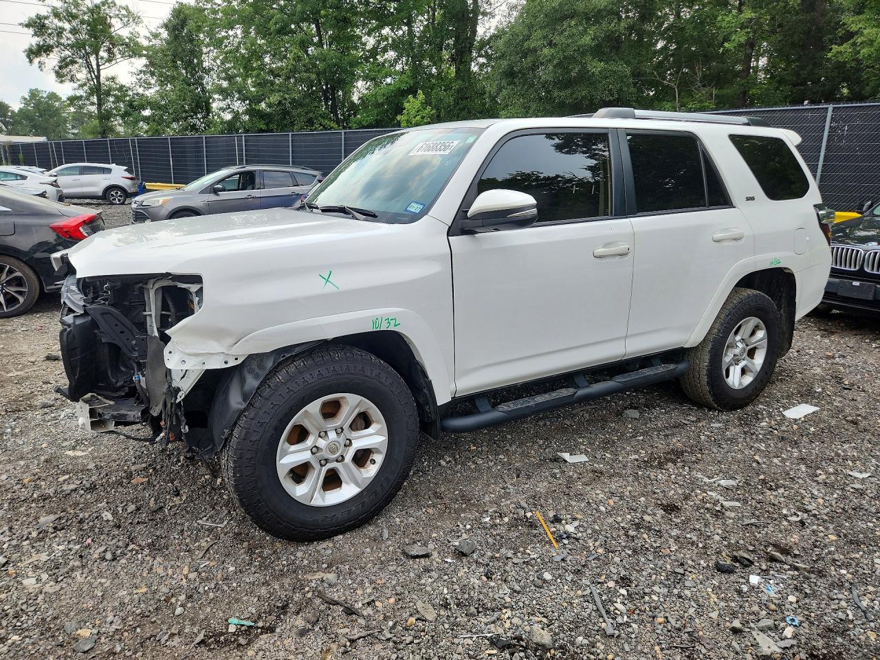 2022 TOYOTA 4RUNNER SR5 Prem