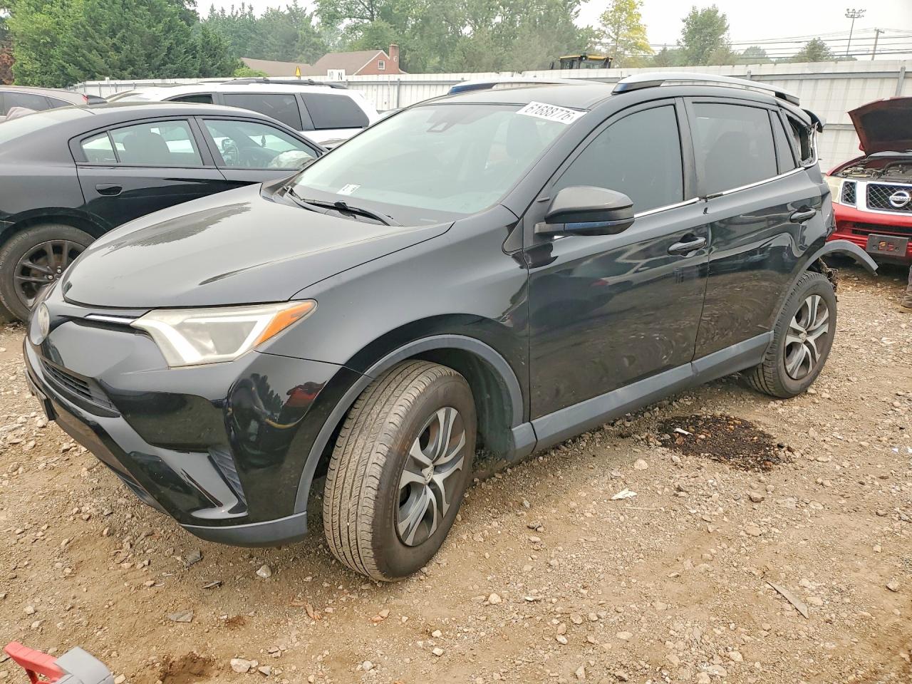 2017 TOYOTA RAV4 LE