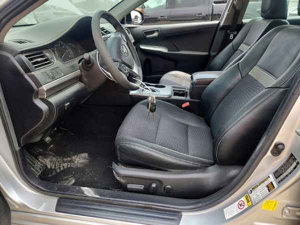 2014 TOYOTA CAMRY