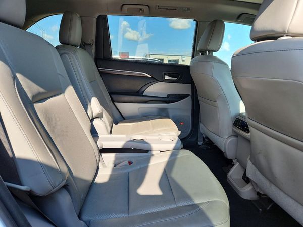2016 TOYOTA HIGHLANDER Base/Hybrid