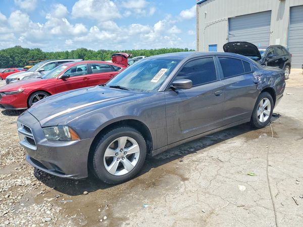 2014 DODGE CHARGER SE