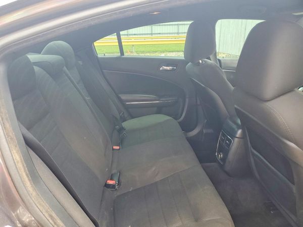 2014 DODGE CHARGER SE