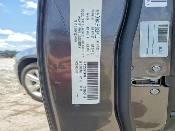 2014 DODGE CHARGER SE