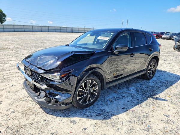 2023 MAZDA CX-5 Premium Package