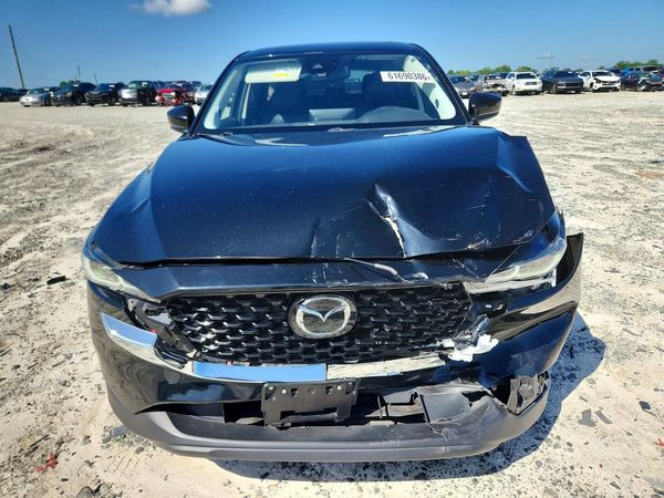 2023 MAZDA CX-5 Premium Package
