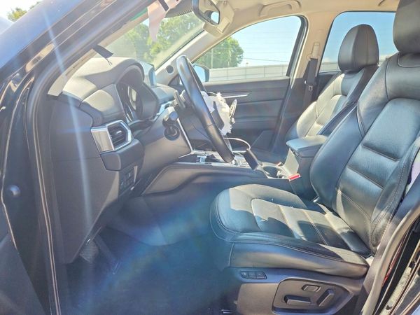 2023 MAZDA CX-5 Premium Package