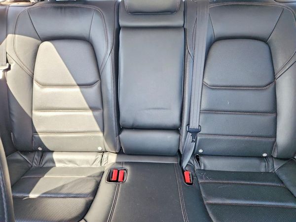 2023 MAZDA CX-5 Premium Package